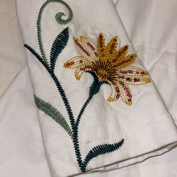 Spatial Paris Beautiful Embroidered Sequence Hooded Jacket - Picture 9 of 11